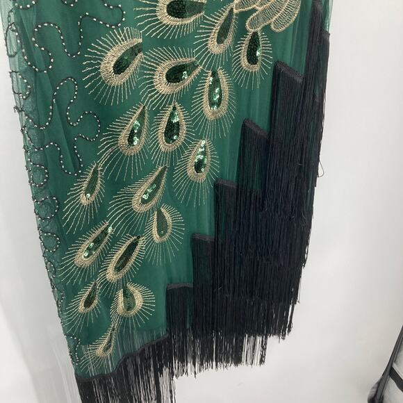 Elegant Black and Green Embellished Mini Dress - Picture 7 of 16